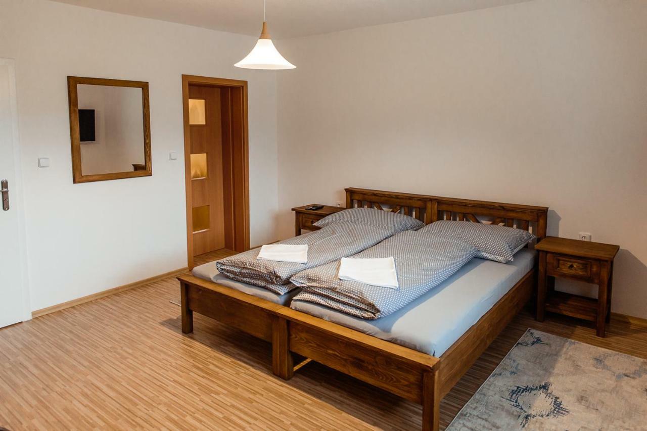 Apartmany Hrady Зуберец Экстерьер фото